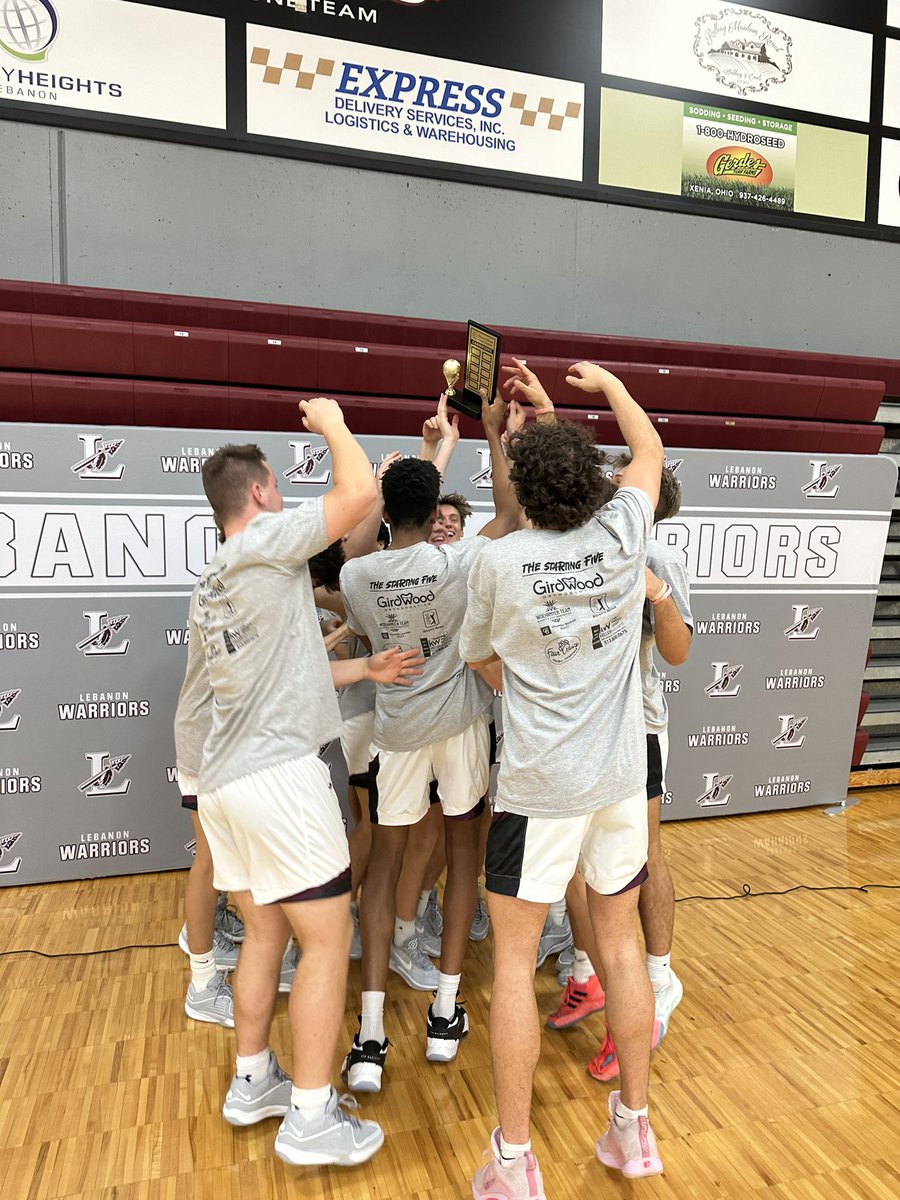 LebanonAthDept's tweet photo. Congratulations the our Boys Basketball team for winning the first ever Warrior Mania!! https://t.co/ALrnChmy4I
