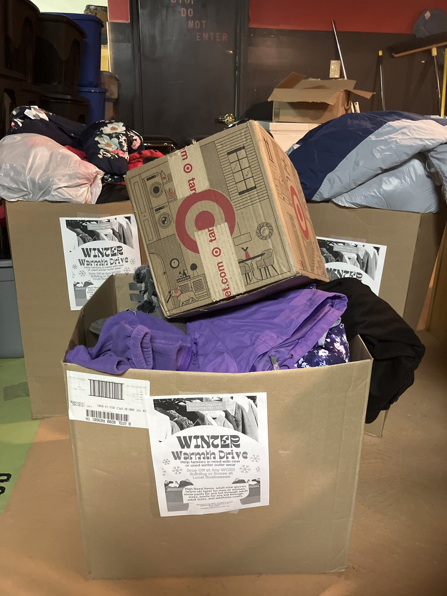 winterset_stuco's tweet photo. The Warmth Drive is over! Thank you to the community for all the warm clothes donated. They are now at CRISP! #wintersethuskypride https://t.co/MlIY6XZKnh