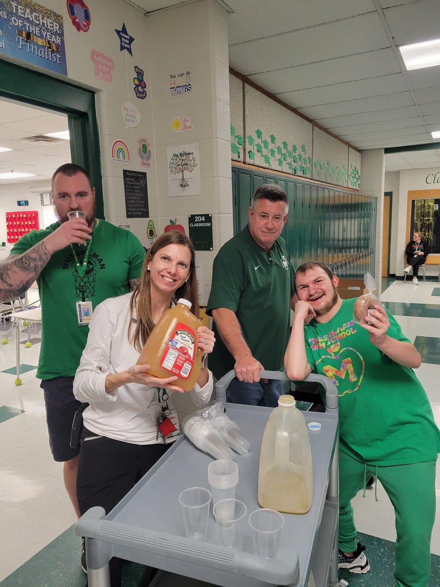 Musselman Applemen tweet media