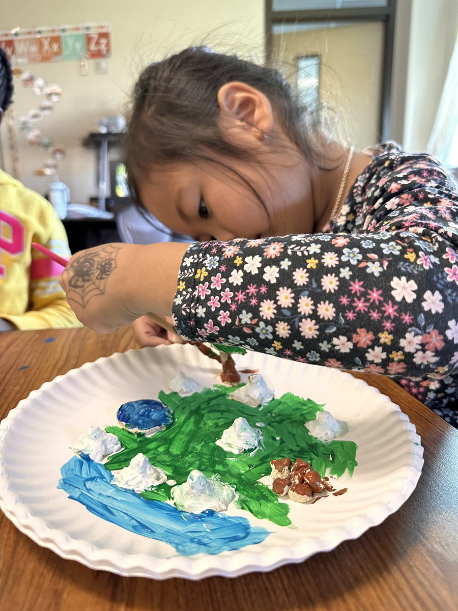 TeachGrowGlow's tweet photo. Hands on learning about landforms using modeling clay and paint🏔️🌊🌋 @TWEHowl https://t.co/dOMc0BT7PX