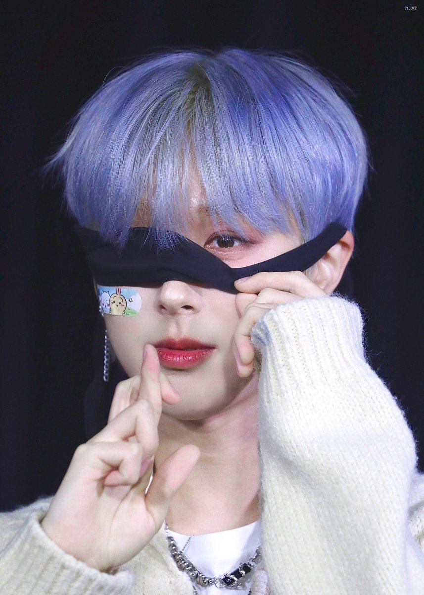 [231117] 디어마이뮤즈 팬싸

이거 진짜 섹시함.
반박 안 받음

#기욱 #GIUK #원위 #ONEWE