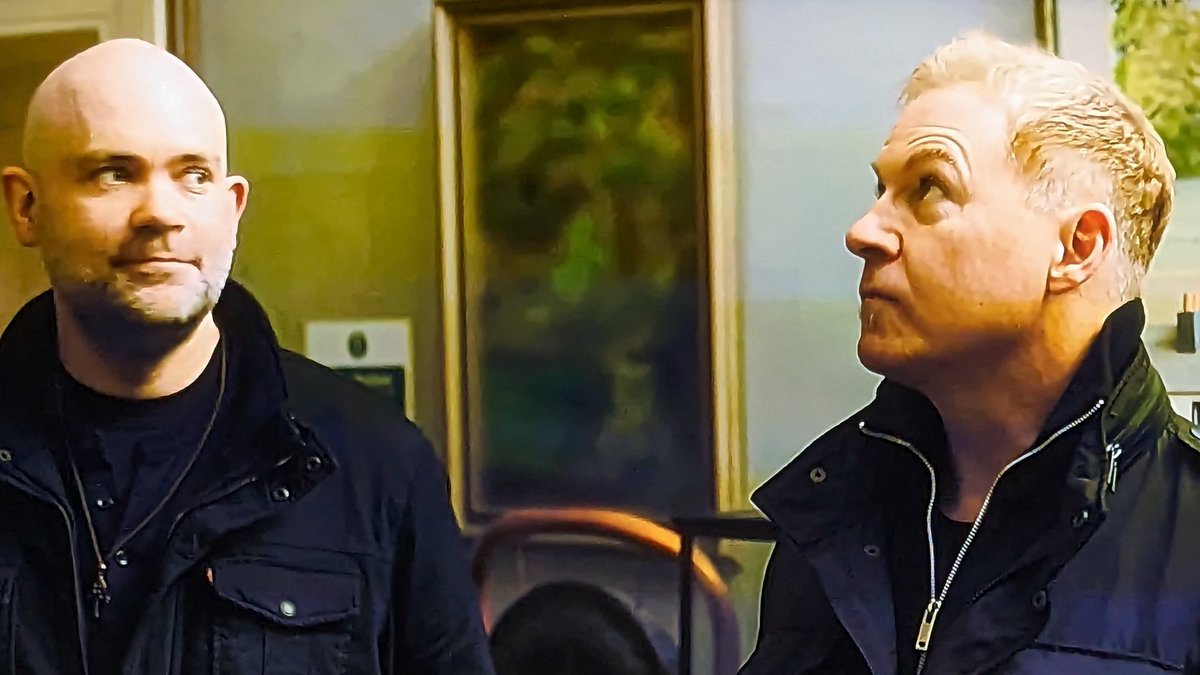 Francis_Lee_97's tweet image. What else to do at 1.30AM but to watch the latest episode of #SpookedIreland 😁 with, as always, a lovely large whisky 🥃

@chrisfleming91
@_EvelynHollow
@VogueWilliams
@Haunt3dScotland