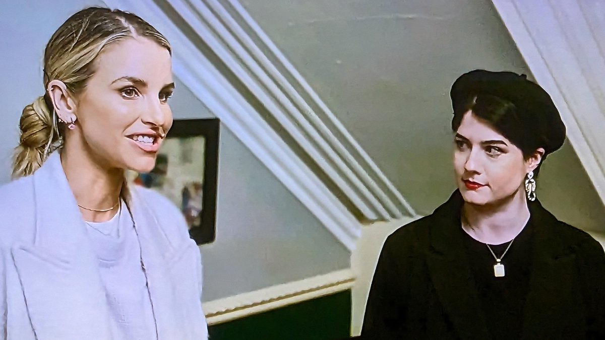 Francis_Lee_97's tweet image. What else to do at 1.30AM but to watch the latest episode of #SpookedIreland 😁 with, as always, a lovely large whisky 🥃

@chrisfleming91
@_EvelynHollow
@VogueWilliams
@Haunt3dScotland