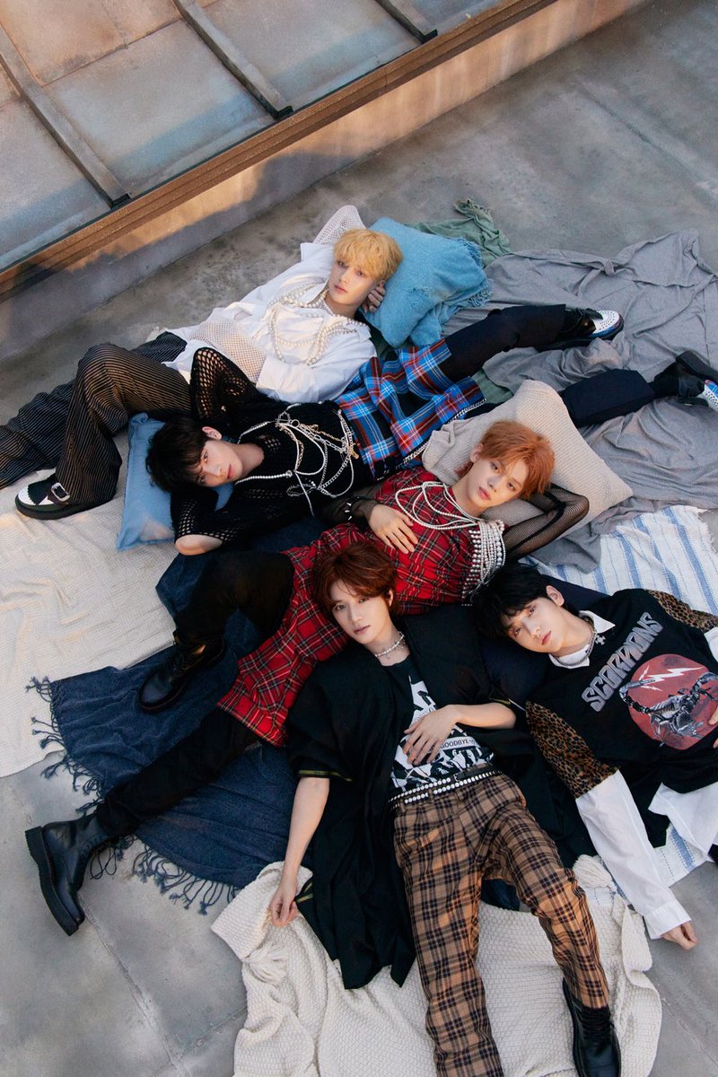 .@TXT_members holds now the Top 2 most Streamed 2023 Album by 4th gen male groups on MelOn: #1 The Name Chapter: TEMPTATION #2 The Name Chapter: FREEFALL 🆕