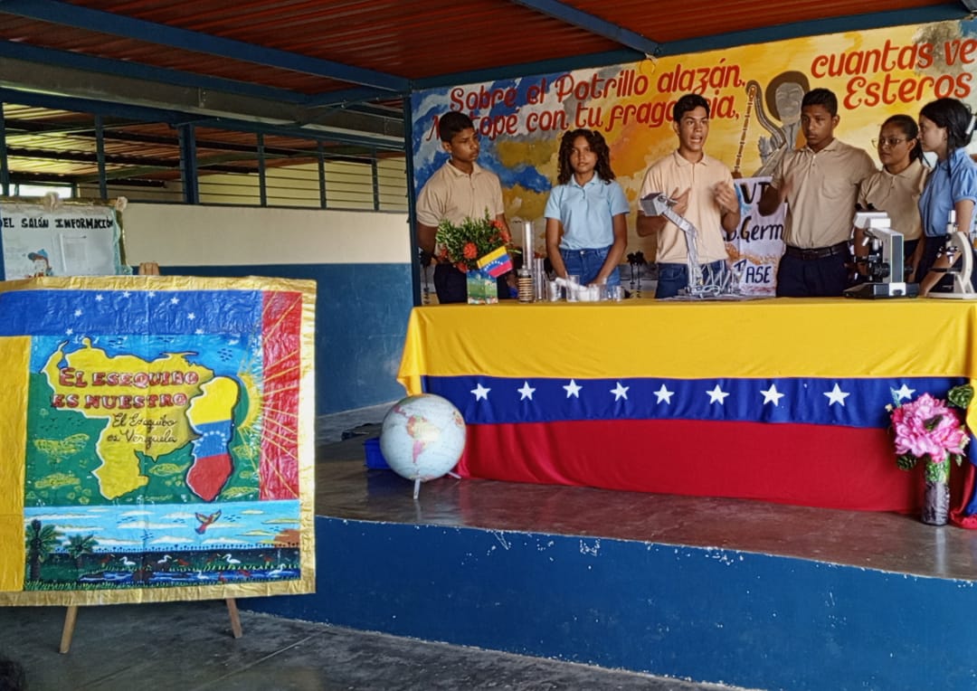 CDCECAMAGUAN's tweet photo. #17Nov| Reto de ciencias en el nivel de educación medía general.
#SoberaníaEsEsequibo 
@MPPEDUCACION @_LaAvanzadora @CDCEGuarico @EliasEducacion1 @josemvasquez @Gob_Guarico @EMILIOAVILA1 @Pedrojimenezuet https://t.co/G6cDmROD5O