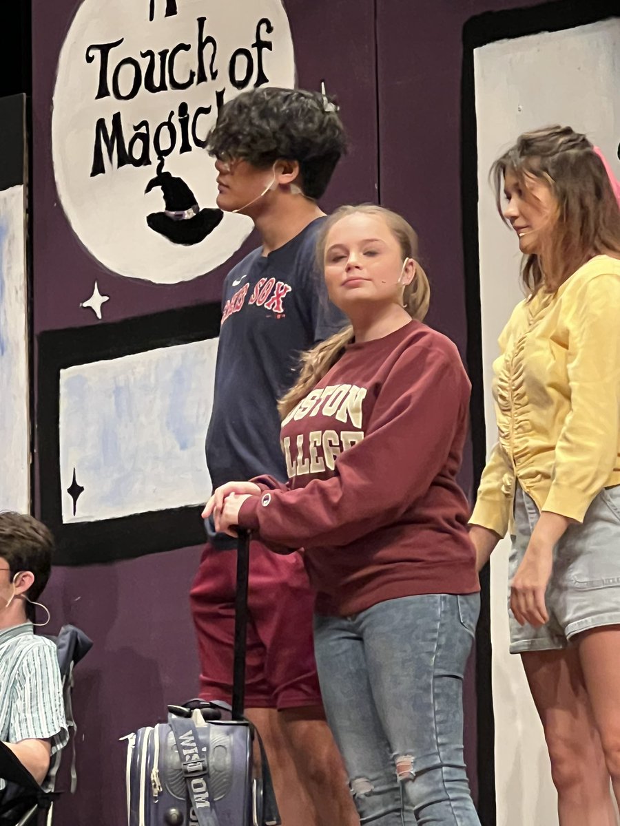 Amanda Smutok tweet media