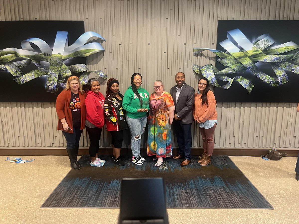 Dr. Derrick Walker tweet media