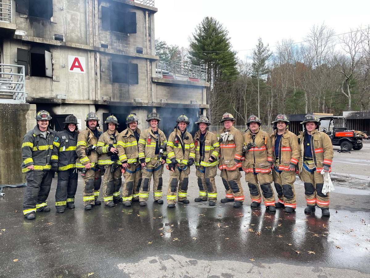 Today members had the opportunity to train along side some of our mutual aid partners at the Eastern CT Fire Academy. Training was funded by a FEMA grant and focused on Removal of a down firefighter. Waterford Firefighters Local 4629, Submarine Base Firefighters Local F-219