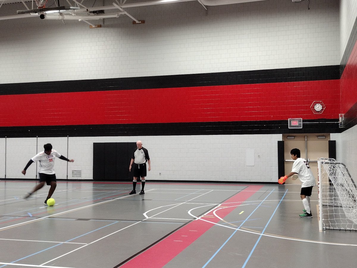 MNAdapted's tweet image. 6:30PM CI adapted soccer quaterfinal games -
Dakota United 6, South Washington 1
St. Cloud 3, St. Paul Johnson 2 F/SO (St. Cloud wins shootout 2-1)
8:00 quarterfinals are underway and will be updated when final.
