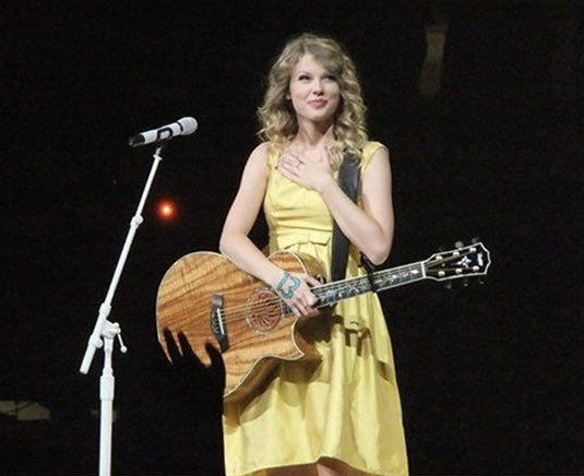 miss americana ⸆⸉ tweet media