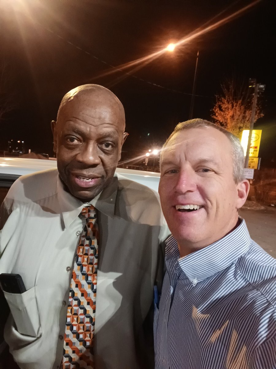 EricCLarson's tweet photo. 1/ OK friends, I don't think you'll believe this @IlliniAthletics story even with the photo evidence. So my daughter is using my @IlliniMBB tickets this evening and taking a friend. So, I am at Autozone buying a replacement headlight and waiting to pickup our son from an event. https://t.co/5ssf2pEHEE