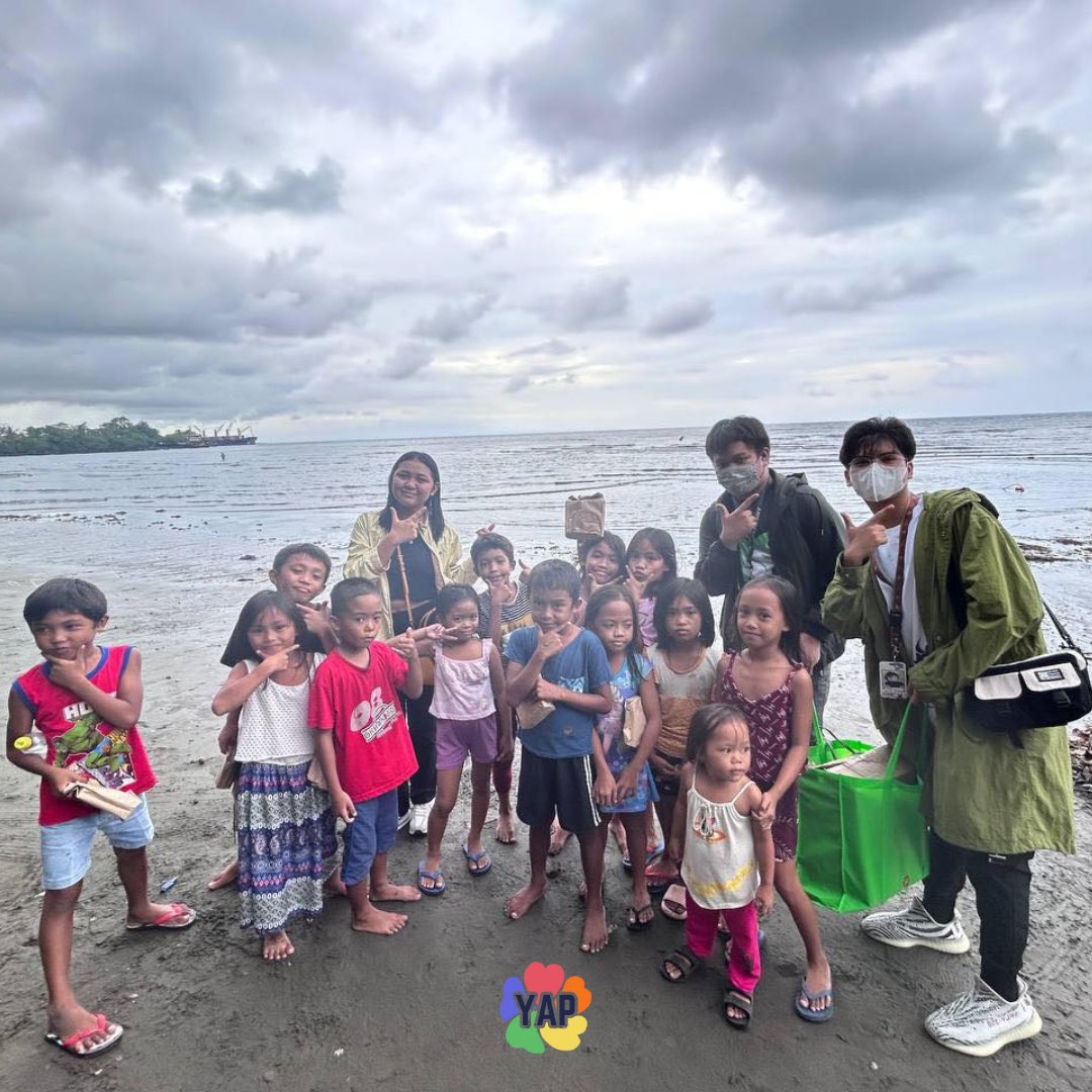 yap23_org's tweet photo. In a world plagued by mosquito-borne diseases 🦟, the YAPPERZ are taking a proactive approach to help combat dengue fever.🤒

#YAP #YAPPERZ #AntiDengueAwareness #CommunityAction https://t.co/b0N2HLqgBF