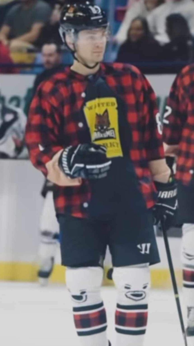 OaklandRovers's tweet photo. A minor league hockey team wore Mick Foley themed uniforms, look at the socks! https://t.co/OzvzAUT0i1