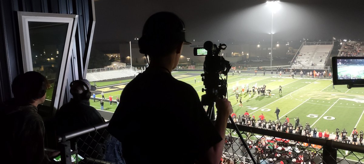 RoarTVLive's tweet photo. The @Kaufman_High AV Practicum Students working the video board at the @uiltexas Class 3A Div II Region 2 Area Playoffs Game between Winnsboro and Teague @KaufmanISD @RoarTVLive #CTE #BeTheDifference https://t.co/wst6TKCy67