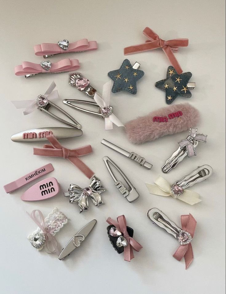 yves4int's tweet photo. i need miu miu accessories https://t.co/eWUX5EFirG