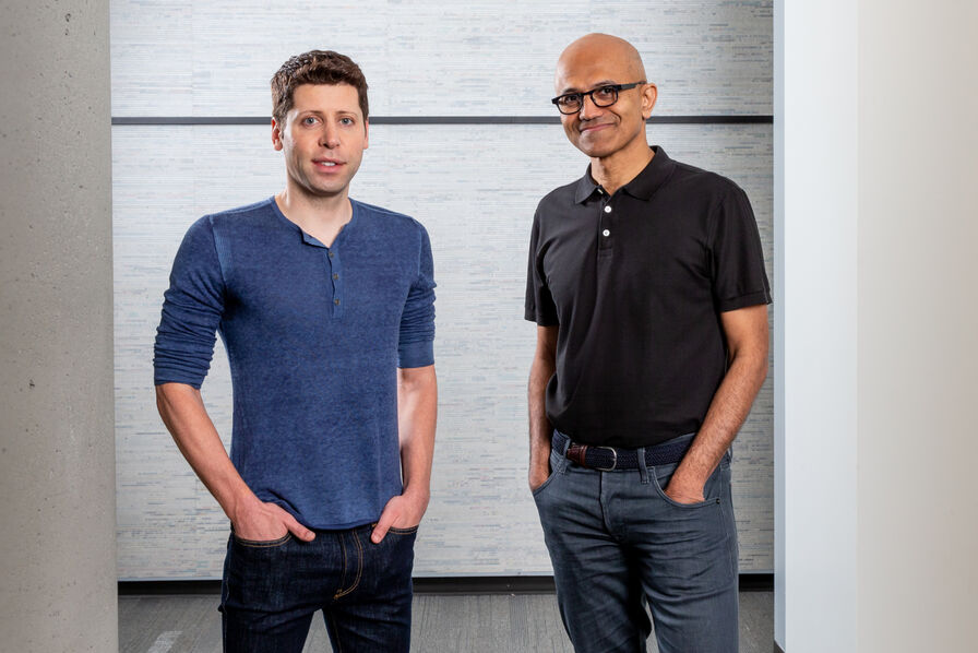 Sam Altman, CEO d'OpenAI, a été limogé par son conseil d'administration dlvr.it/SyzlyP #Intelligenceartificielle #OpenAI