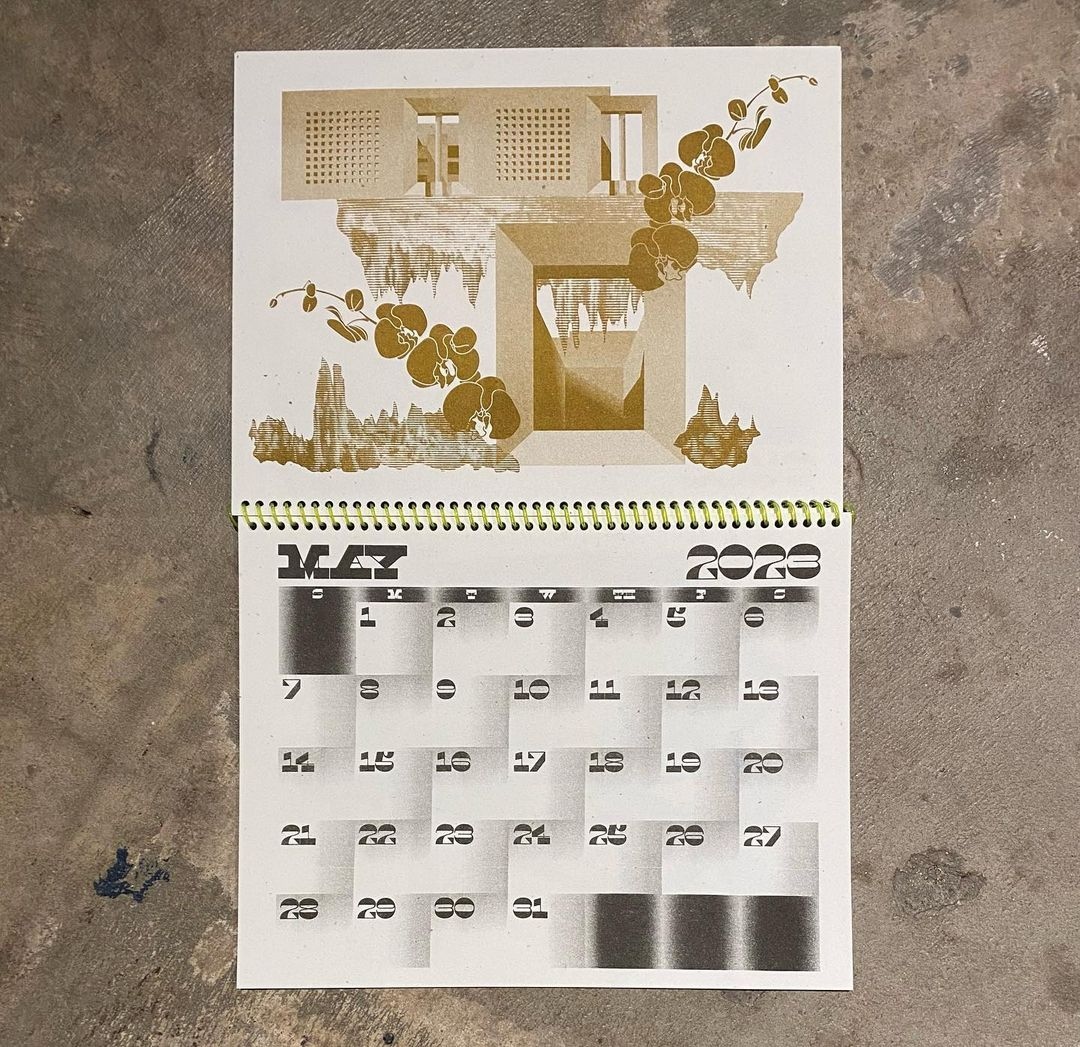 gallerynucleus's tweet photo. L.A-based Risograph Press, Martian Press, will be at #RAZfest !

Be sure to check out all their out-of-this-world merch + zines tomorrow, November 18th 👽👾

Alongside 20+ artists, an hourly raffle, a live risograph machine demo + more

🔗 https://t.co/TVFVczMOE2 https://t.co/ytMfFF8NX2