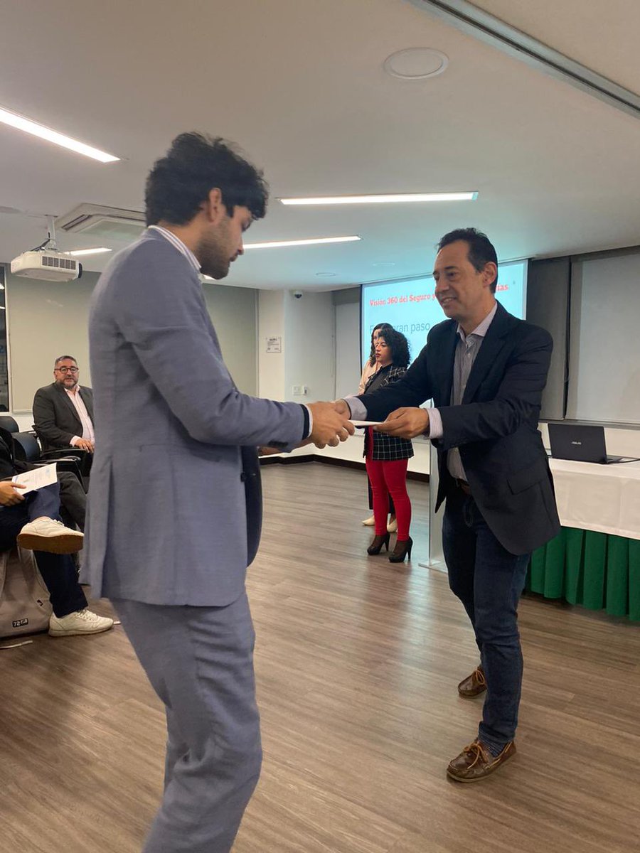 Fasecolda tweet media