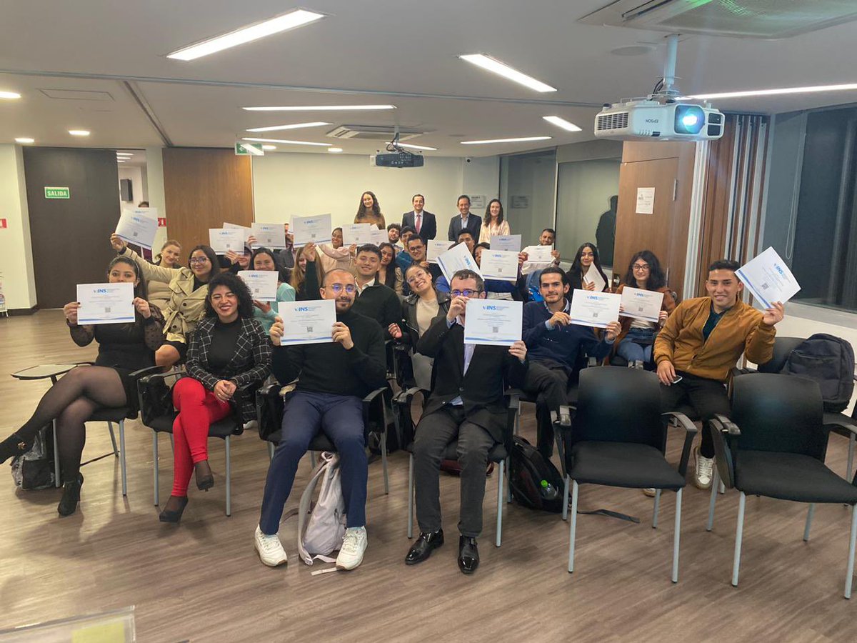 Fasecolda tweet media