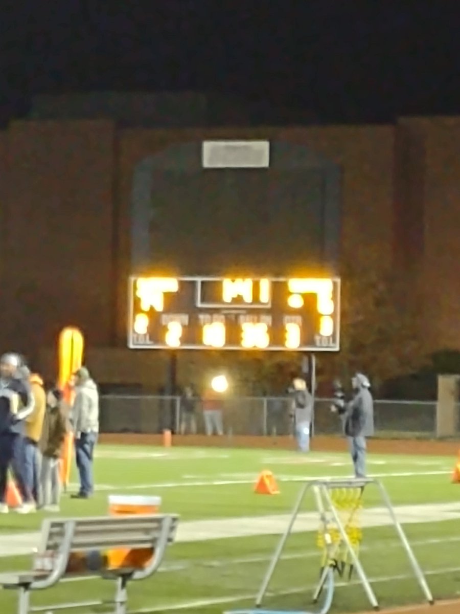 bigcjanderson's tweet image. Never been more embarrassed to be a football coach than tonight. Watching a team play their starters until almost the 4th quarter, running up the score in a state title game. #Praying the @IHSA_IL won't allow clowns like the Amboy Clippers to be members in the future! #WhatDoing