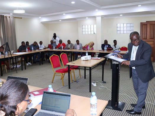 #YouthLab. Une rencontre inter-regionale pr faciliter les échanges () acteurs pô du Nord &amp; du Sud-Kivu autour d manipulations en cette période électorale en RDC autour du thème  "Devoir d'elire &amp; pratiques éthiques en RDC: quel destin pr la jeunesse". @APCasblRDC @InterpeaceTweet