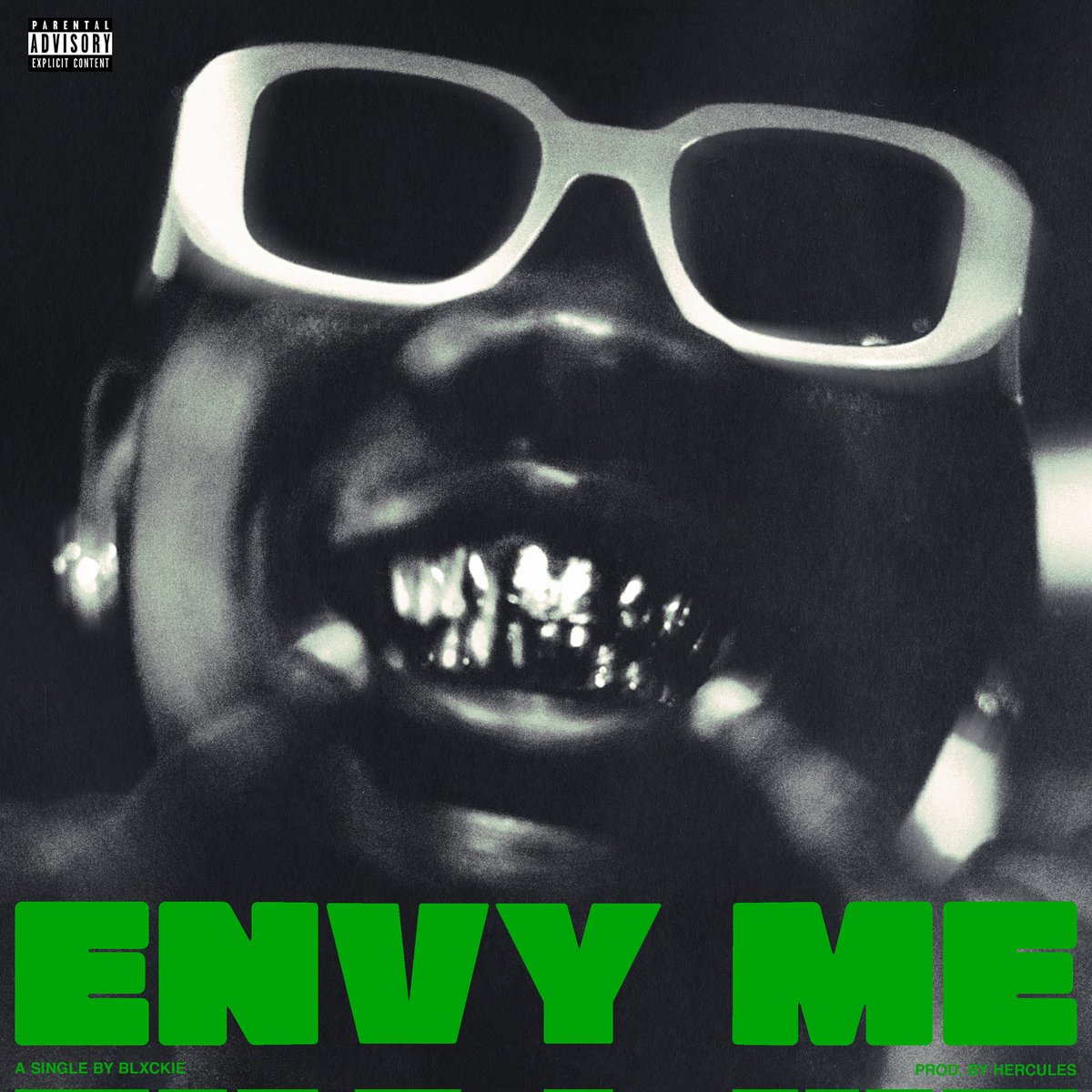 gfxbyunknown's tweet photo. 👤 @blxckie___ 
💽 envy me
🖼️ concept cover art https://t.co/1fCZ0oCS6r