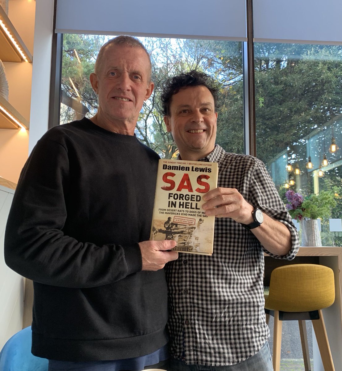 Great couple of days in Poole with <a href="/mflspeaker/">Paul Hughes MSc FCIL</a> &amp; @p22des👍👍👍