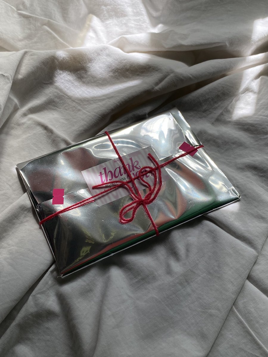 coersvt's tweet photo. received the room 1004 mail 💗౨ৎ https://t.co/z5xA8VINhU