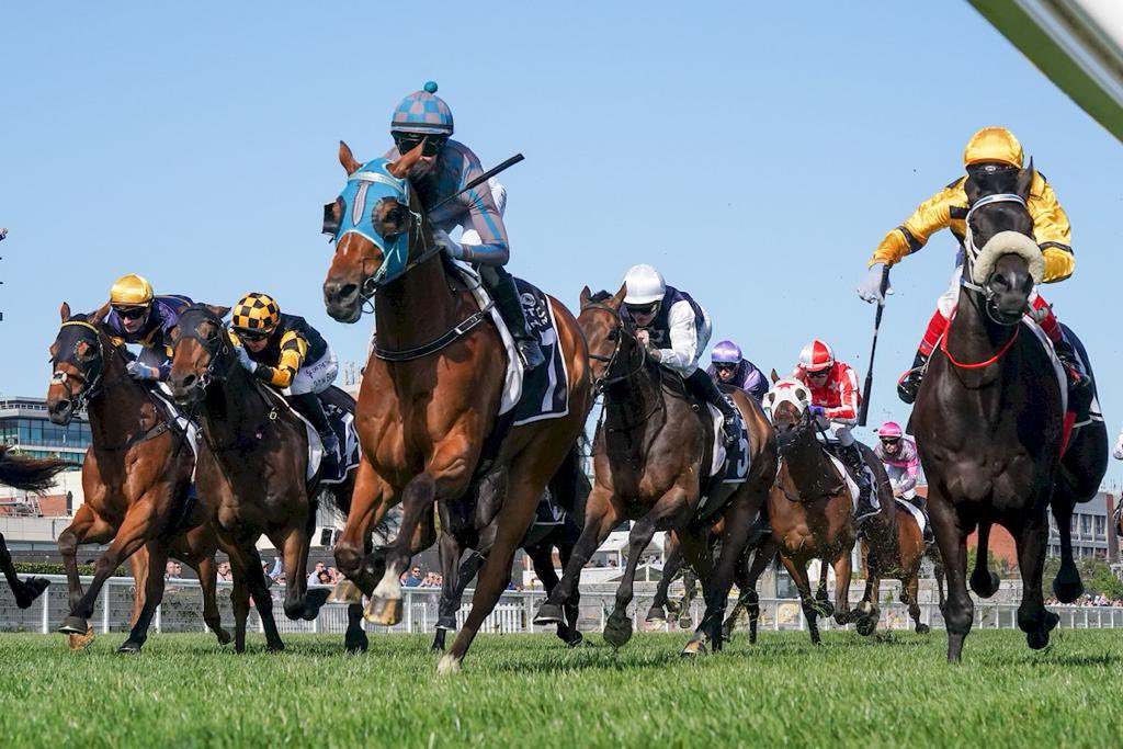 Damien Ractliffe tweet media