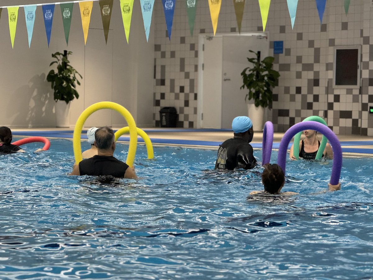 NicoleDorn9's tweet image. Leading an aquatics aerobics ๐ session for staff during the #SiasIS Learning Expo. What a great way to build community through physical and mental well-being!