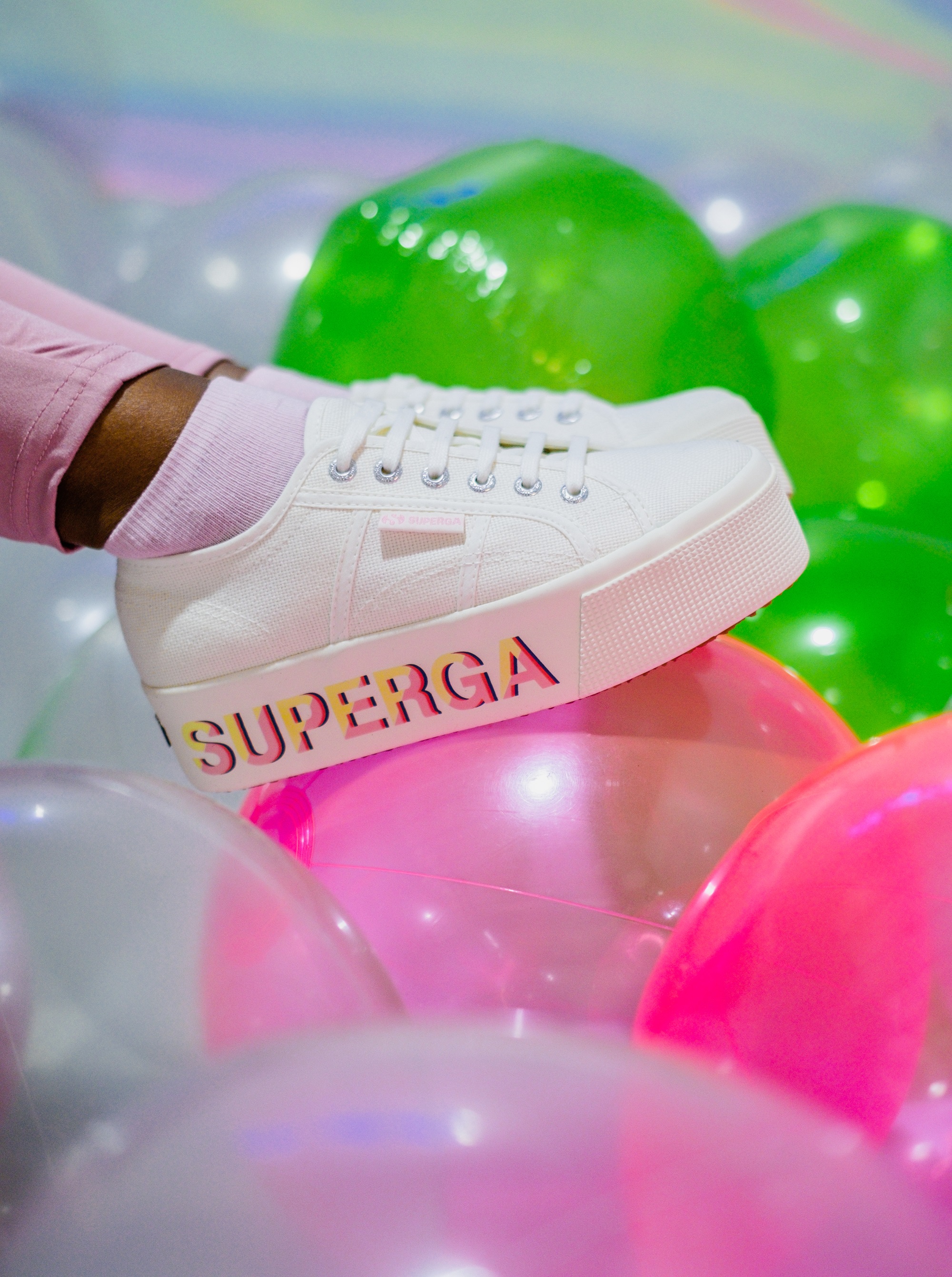 Superga economiche sale