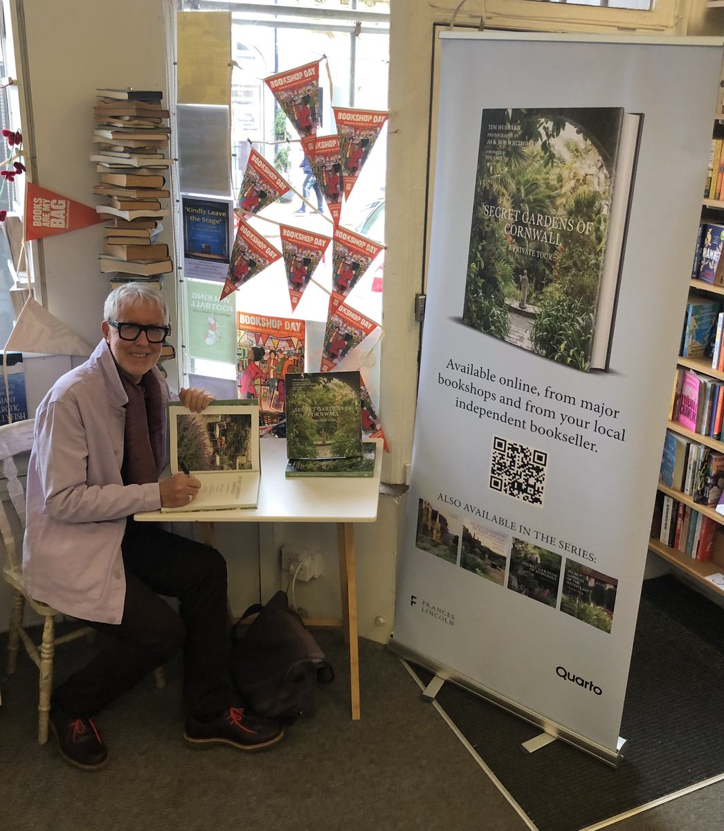 tweetTimHubbard's tweet photo. Great to see everyone in east Cornwall yesterday - especially old friends from @BBCCornwall days - signing copies of #SecretGardensOfCornwall. Thanks to @liskbooks for hosting! https://t.co/1z72wjGWUK