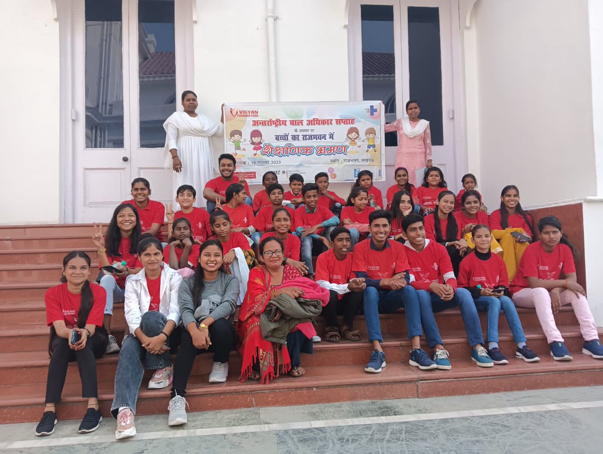 Richachandra16's tweet photo. #ChildRightsMatter
On the occasion of child right week a group of under privileged children from Lucknow, Aligarh and Shravasti went on an exposure visit to Rajabhavan Lucknow, all thanks to the Honorable Governor UP @ @anandibenpatel @GovernorofUp @basicshiksha_up  @AdminLKO https://t.co/K2kipq35Px