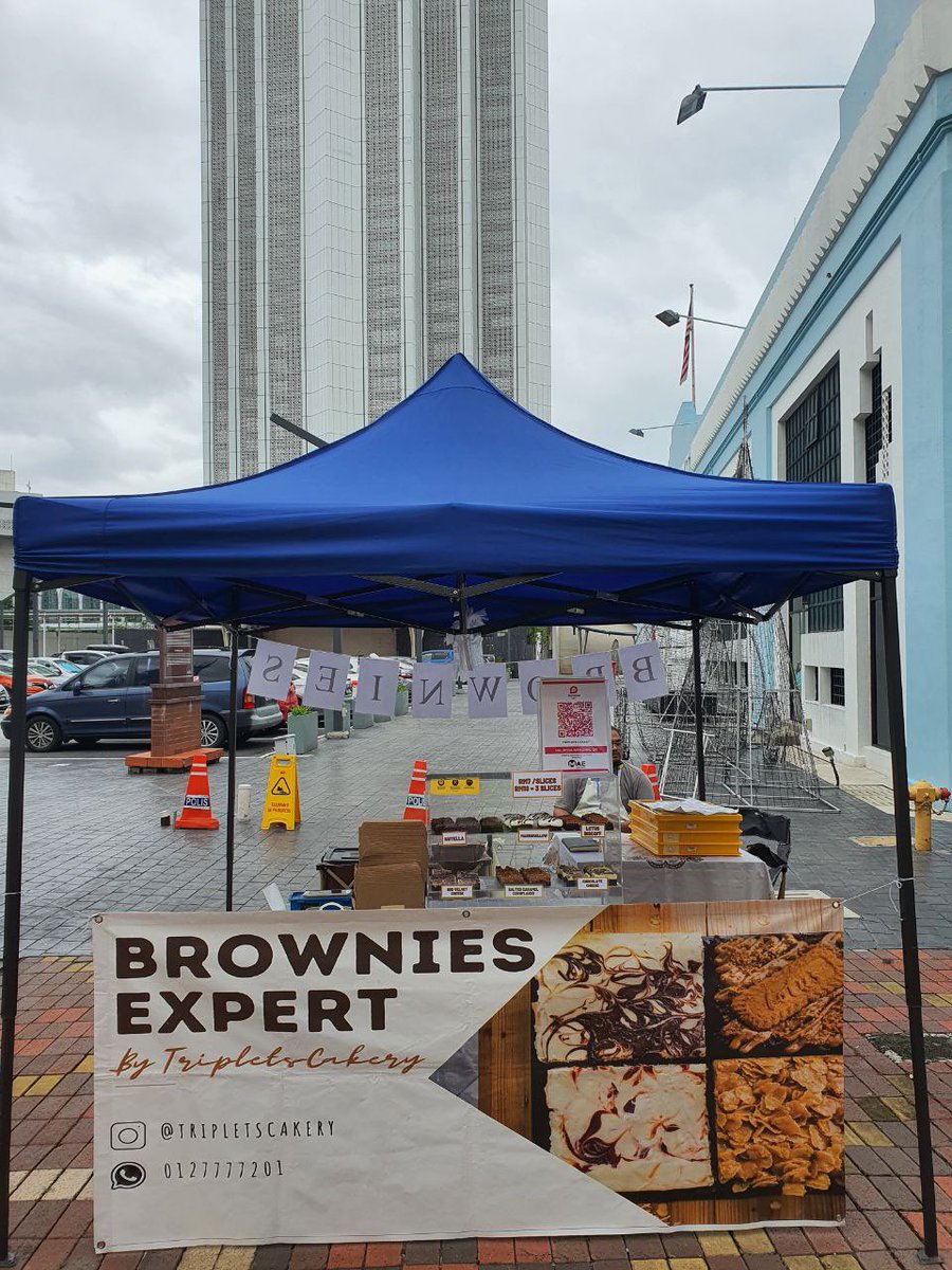 RMMursyid's tweet photo. Dengan berbekal kan RM600 saving, aku nekad berhenti kerja pada 2021.

Dan terjun dalam dunia business makanan! 
 
Mula dengan pasar malam dan tepi jalan, alhamdulillah, sekarang buat kopi bawah bumbung.

Tak mudah, tapi boleh! Korang pun kena percaya dengan business korang ! https://t.co/hcXvtS4FQI