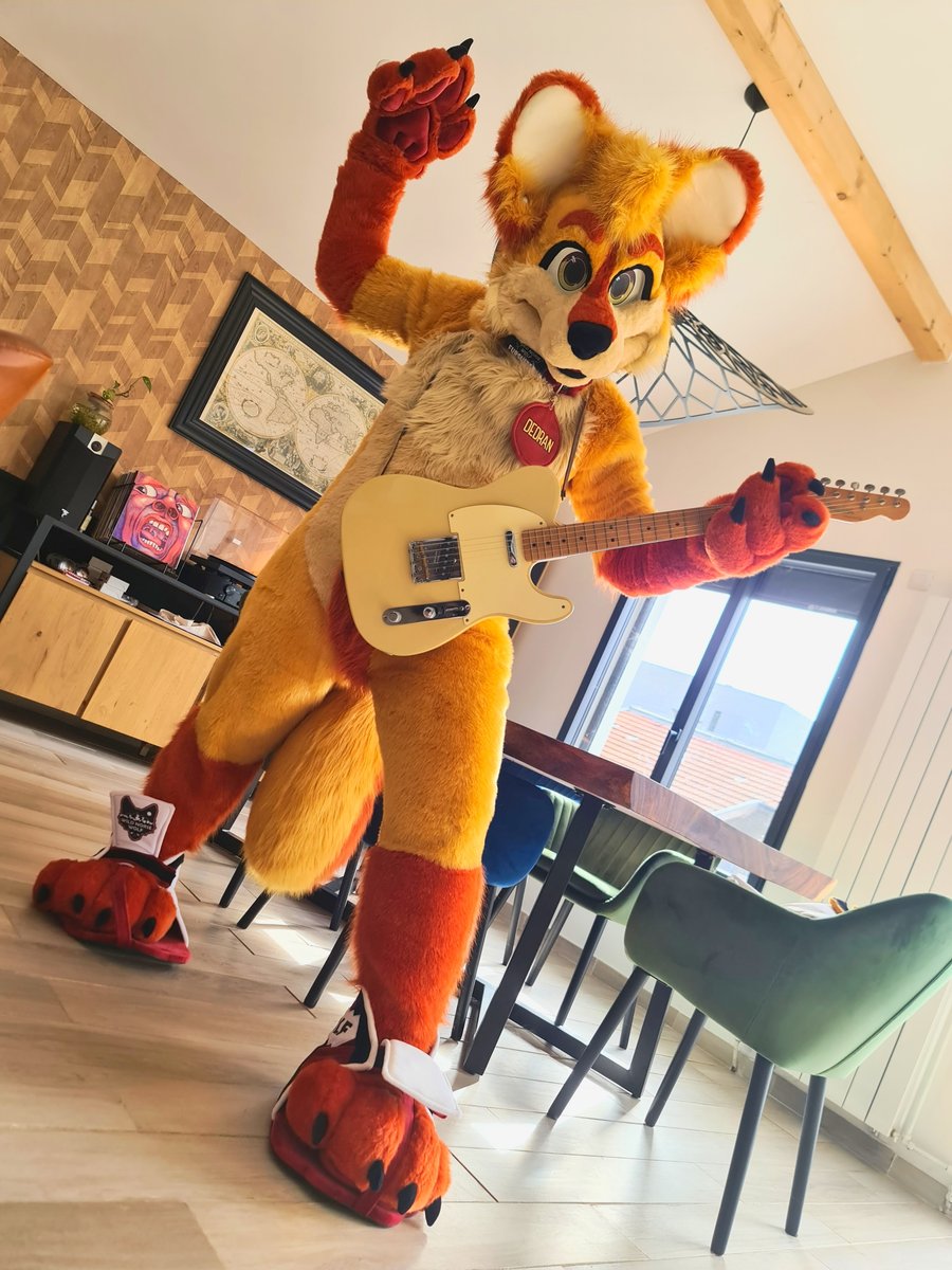 DedranManedWolf's tweet photo. I'm ready to lit the stage on fire! 

📷: @TauButClean 
🪡: @wildnorsewolf 

Late #FursuitFriday because being on call sucks https://t.co/YAhLYFSSrn