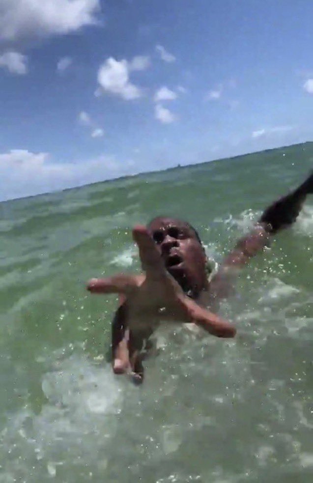 me in the 5ft even tho i’m 5’2 :