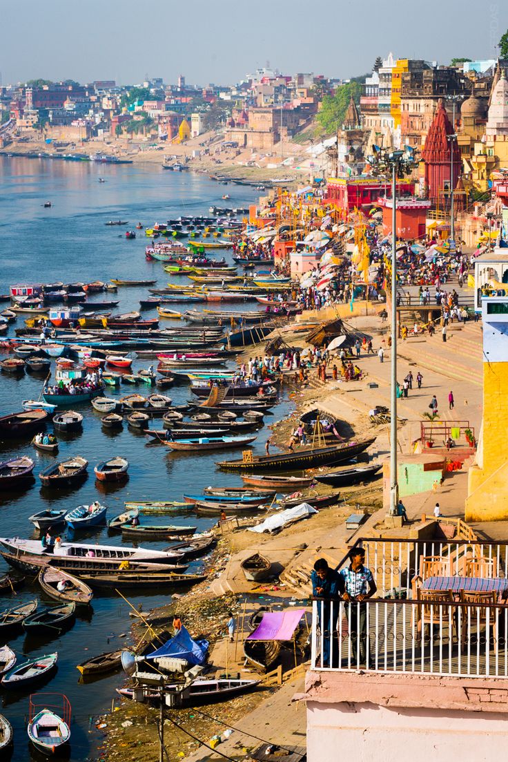 Namami_Bharatam's tweet photo. 11 Sacred Cities of Ghats

1) Kashi