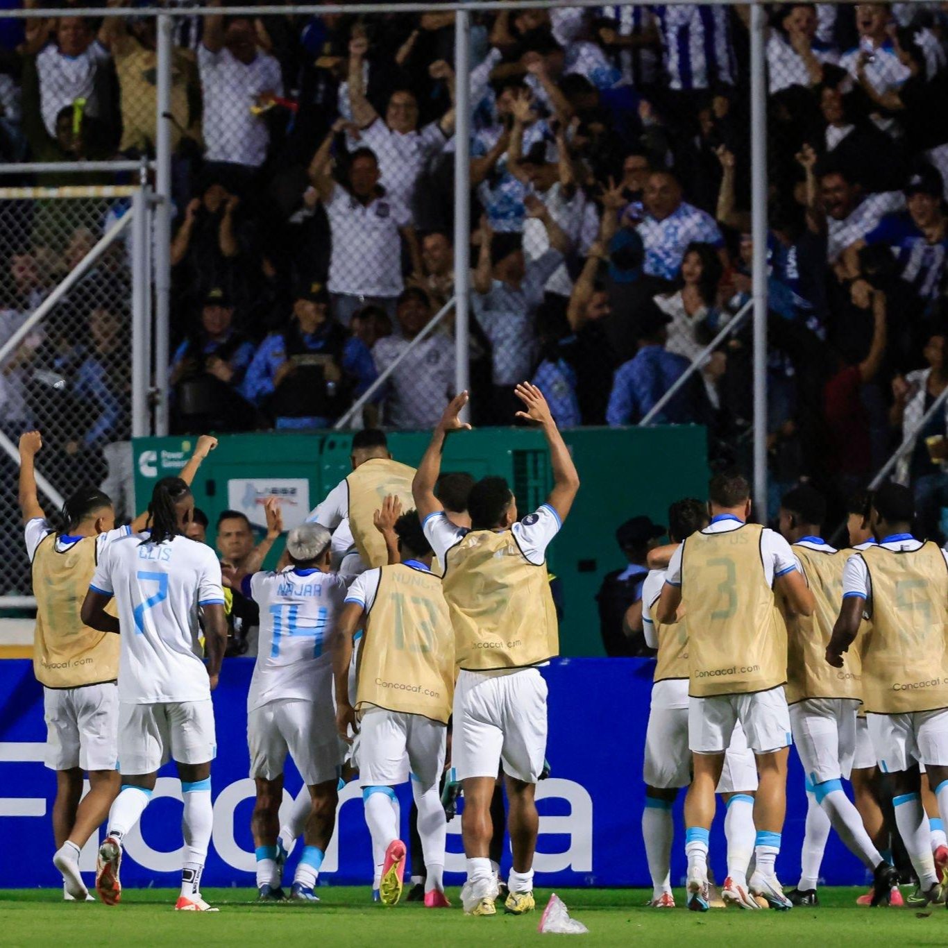 La UEFA medita invitar al Al Nassr de CR7 a la Champions League de 36  equipos