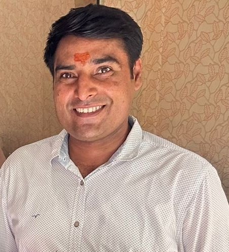Jay Shukla (@jayshukla4u) on Twitter photo छठी मैया आशीर्वाद दें इतना
कि हर जगह आपका नाम हो
दिन दुगुना-रात चौगुना काम हो
घर और समाज में आप करें राज
ये कामना है मेरी आपके लिए आज
#goodmorning
#INDvsAUSfinal
#chhathpuja2023
#छठपूजा
#छठ_महापर्व
#छठ_पूजा
मेरे हैंडल को फॉलो करे
<a href="/jayshukla4u/">Jay Shukla</a> छठी मैया आशीर्वाद दें इतना
कि हर जगह आपका नाम हो
दिन दुगुना-रात चौगुना काम हो
घर और समाज में आप करें राज
ये कामना है मेरी आपके लिए आज
#goodmorning
#INDvsAUSfinal
#chhathpuja2023
#छठपूजा
#छठ_महापर्व
#छठ_पूजा
मेरे हैंडल को फॉलो करे
<a href="/jayshukla4u/">Jay Shukla</a>
