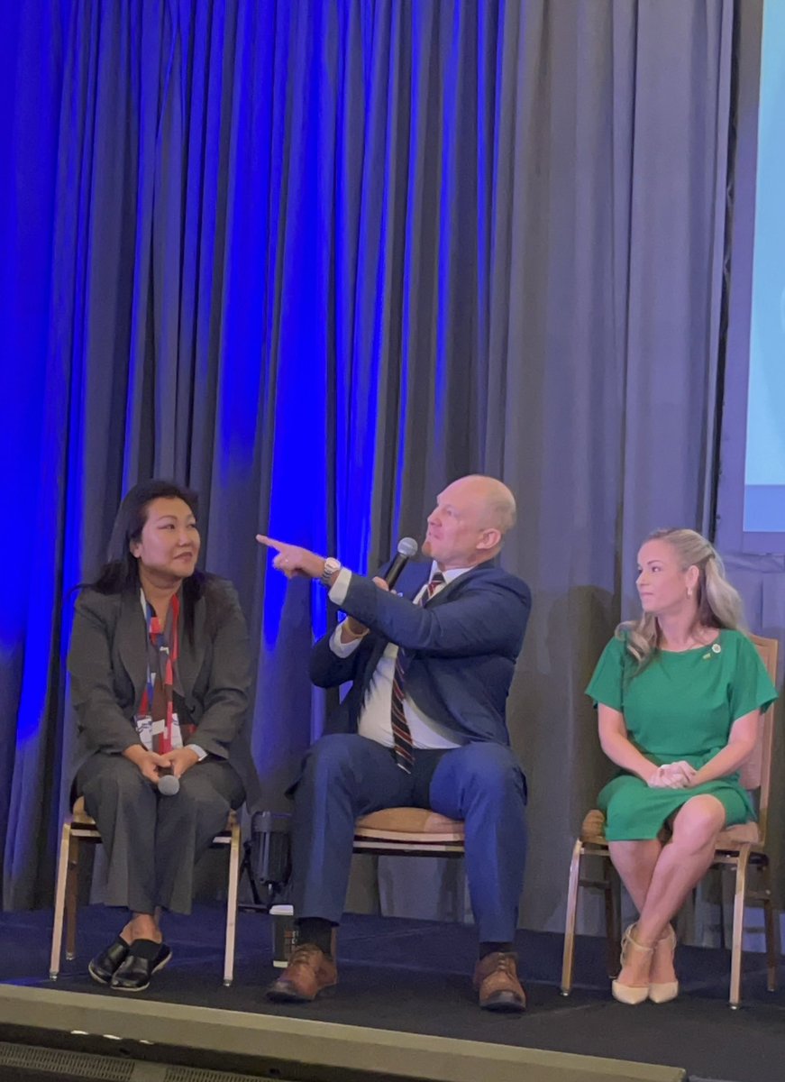 Mrs. Fellmeth tweet media