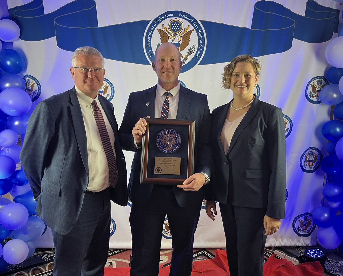 Mrs. Fellmeth tweet media