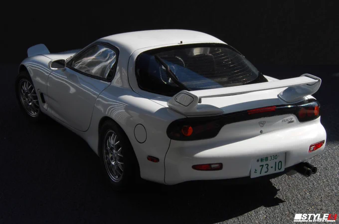 #自然光を味方にできた時の写真が見たい白い奴RX-78 &amp; RX-7#機動戦士ガンダム #アムロレイ #名探偵コナン #安室透 