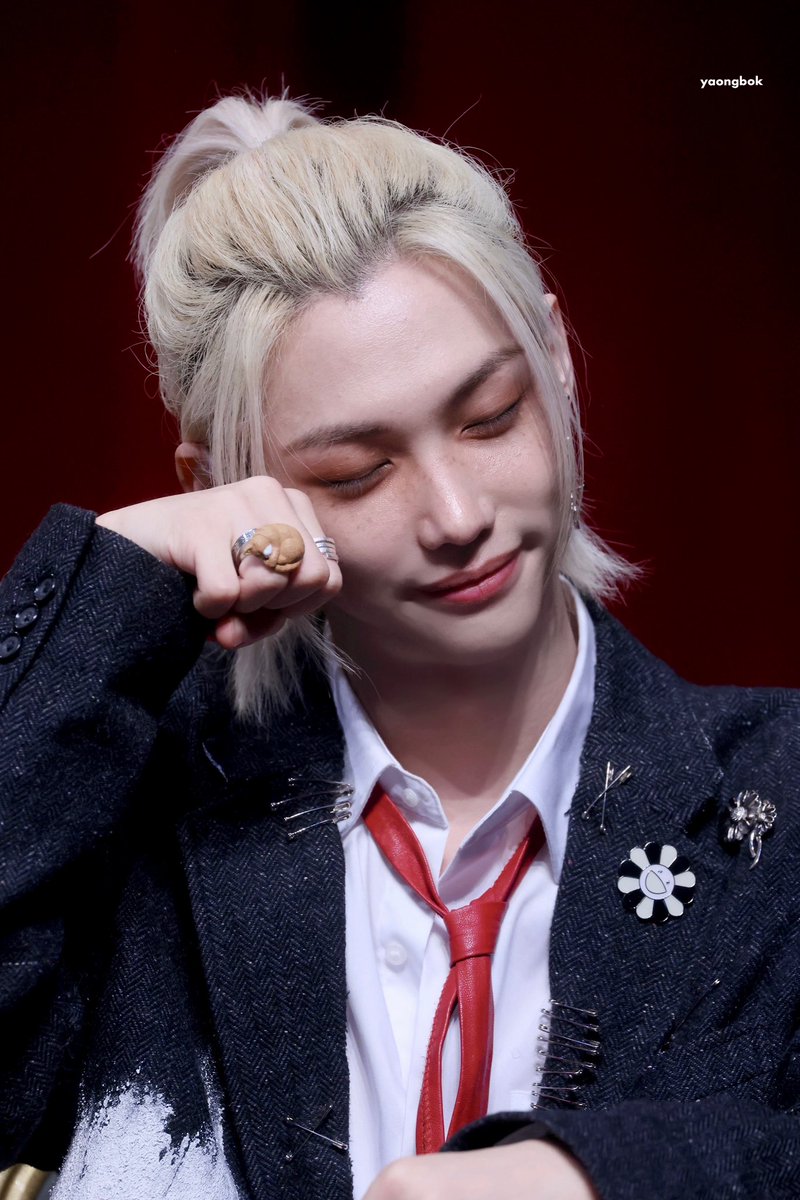 yaongbok915's tweet photo. 231117 MEOW🐱
#필릭스 #Felix #용복 #StrayKids https://t.co/izkomqQtDo