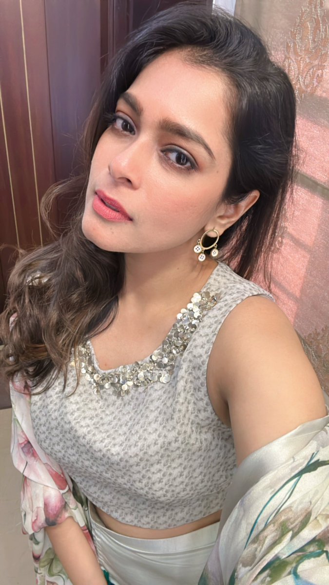 KikiVijay's tweet photo. 🩶 https://t.co/nsHJlusbgD