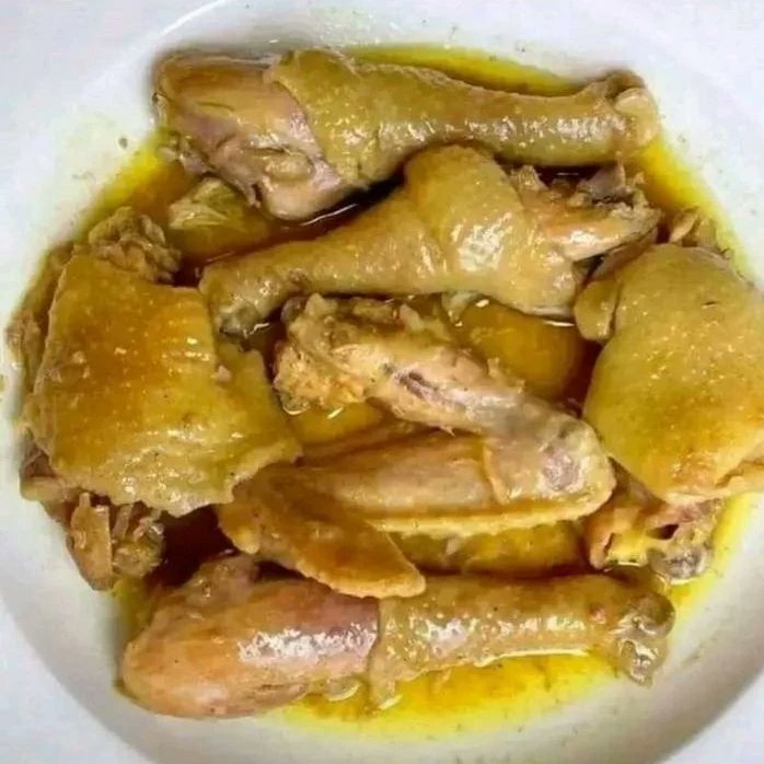 agnes_prudence's tweet photo. Pata kitoweo safi😋😋
Kuku wa Kienyeji pure kabisa
Matetea 22,000/=
Majogoo 28,000/=
Tunakuchinjia na kunyonyoa buree
Tunapatikana Kiluvya 
Delivery ipo ndani ya DSM,  unalipia gharama za usafiri 
Call/WhatsApp: 0623 374 863 
#KukuwaKienyeji https://t.co/tafggvlhiH