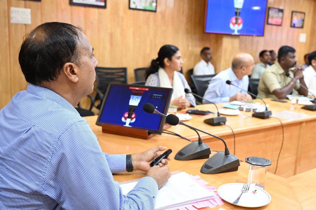 AndamanPolice's tweet image. DGP, A&amp;amp;N Islands proudly unveils ISO Certification 9001:2015 for Police Station Rangat and Diglipur! A stellar achievement at #PHQ on 17th September 2023, underscoring their commitment to exemplary service and quality management.