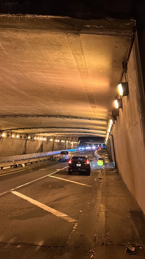 Kelly Michael Skelton tweet media