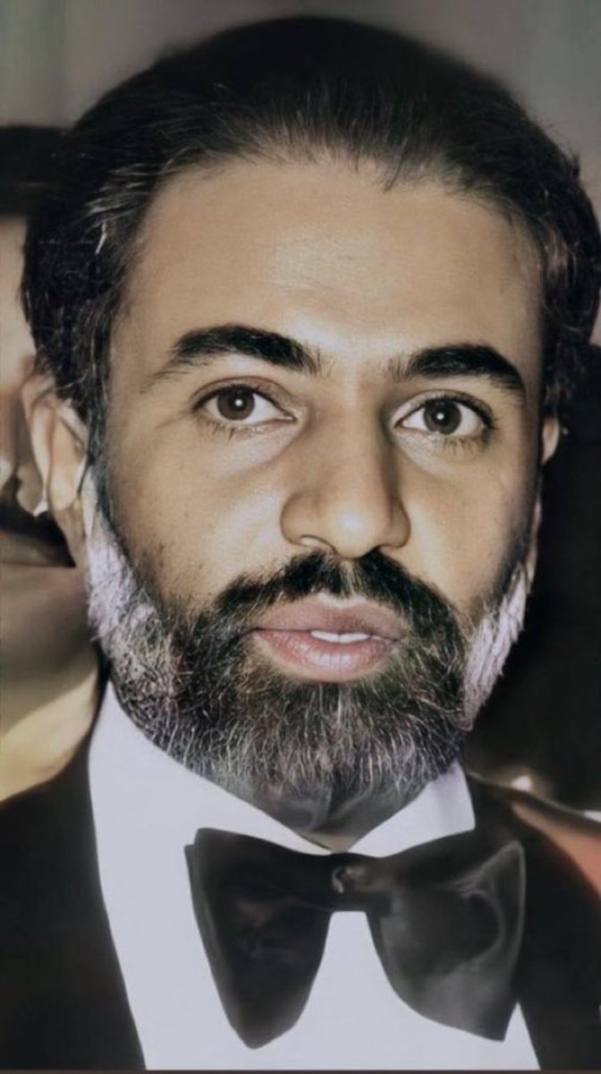 alghala2652's tweet photo. أبي الغالي طيب الله ثراك 
وأكرم الله مثواك 
وجعل الله قبرك روضة من رياض الجنة🤲🏻🥺
وكل عام وعماننا بخير🇴🇲
#العيد_الوطني_53_المجيد 
#قابوس_بن_سعيد https://t.co/cfhpouuw7Q
