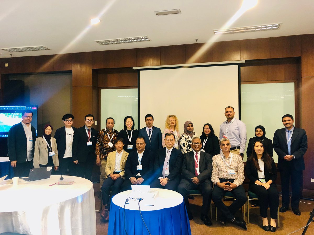 UNESCAP's tweet photo. Asia-Pacific Climate Week closed yesterday, echoing powerful commitments and innovative climate solutions from 3,800 participants. ๐
As a regional partner, @UNESCAP looks forward to bringing strong voices and solutions from #AsiaPacific to #COP28. ๐ฑ
#APClimateWeek #APCW2023 https://t.co/3LZ296oJXS