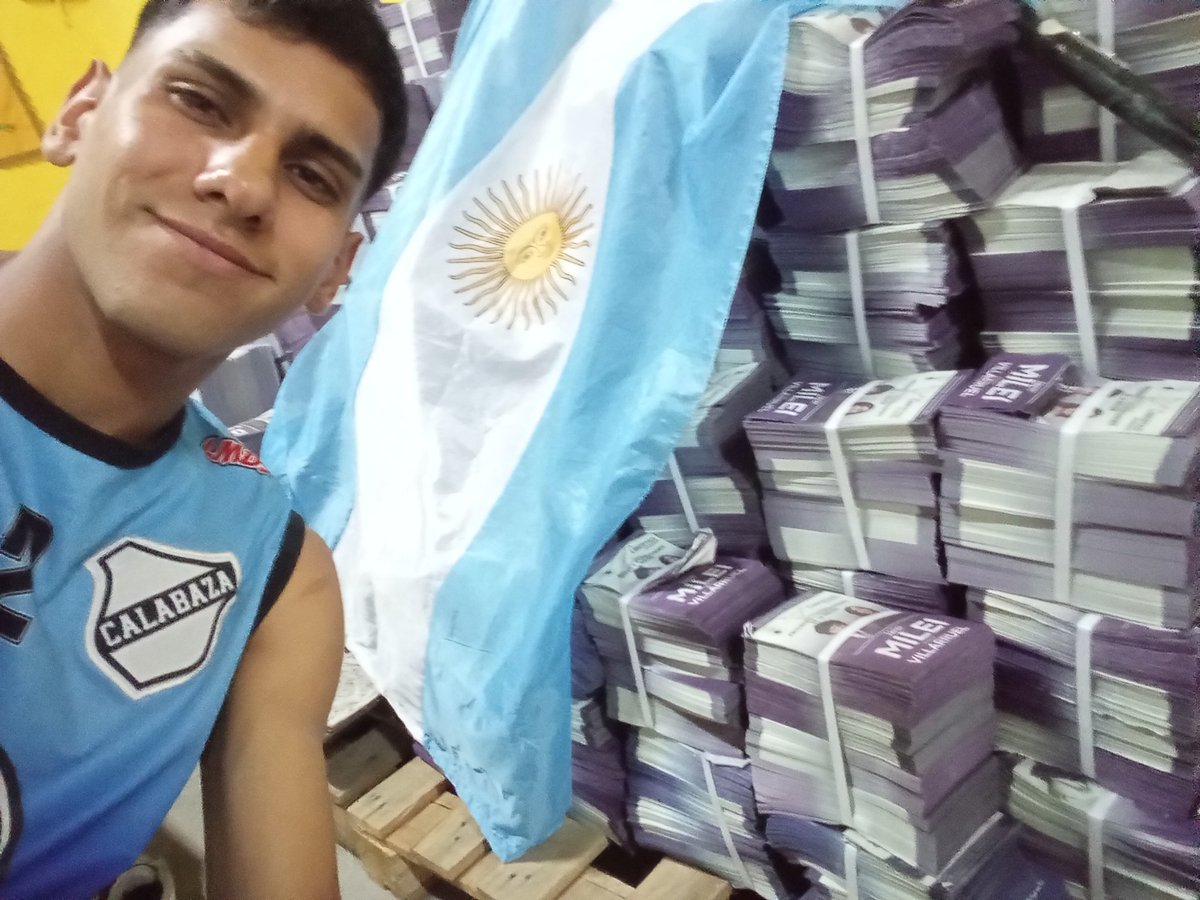 Libertad o continuidad??? 
En #JOSECPAZ  queremos de uns vez por todas libertad! #afueraishii